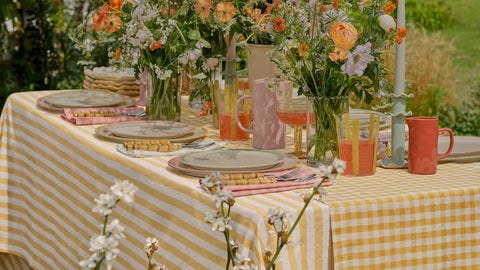 Kitchen & Dining