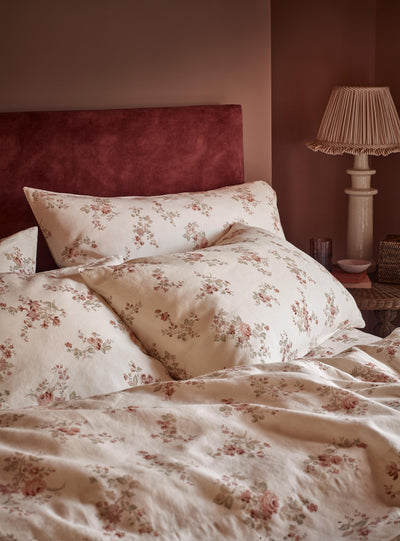 Dusty Pink Heirloom Rose Linen Blend Pillowcases (Pair) - alternate image
