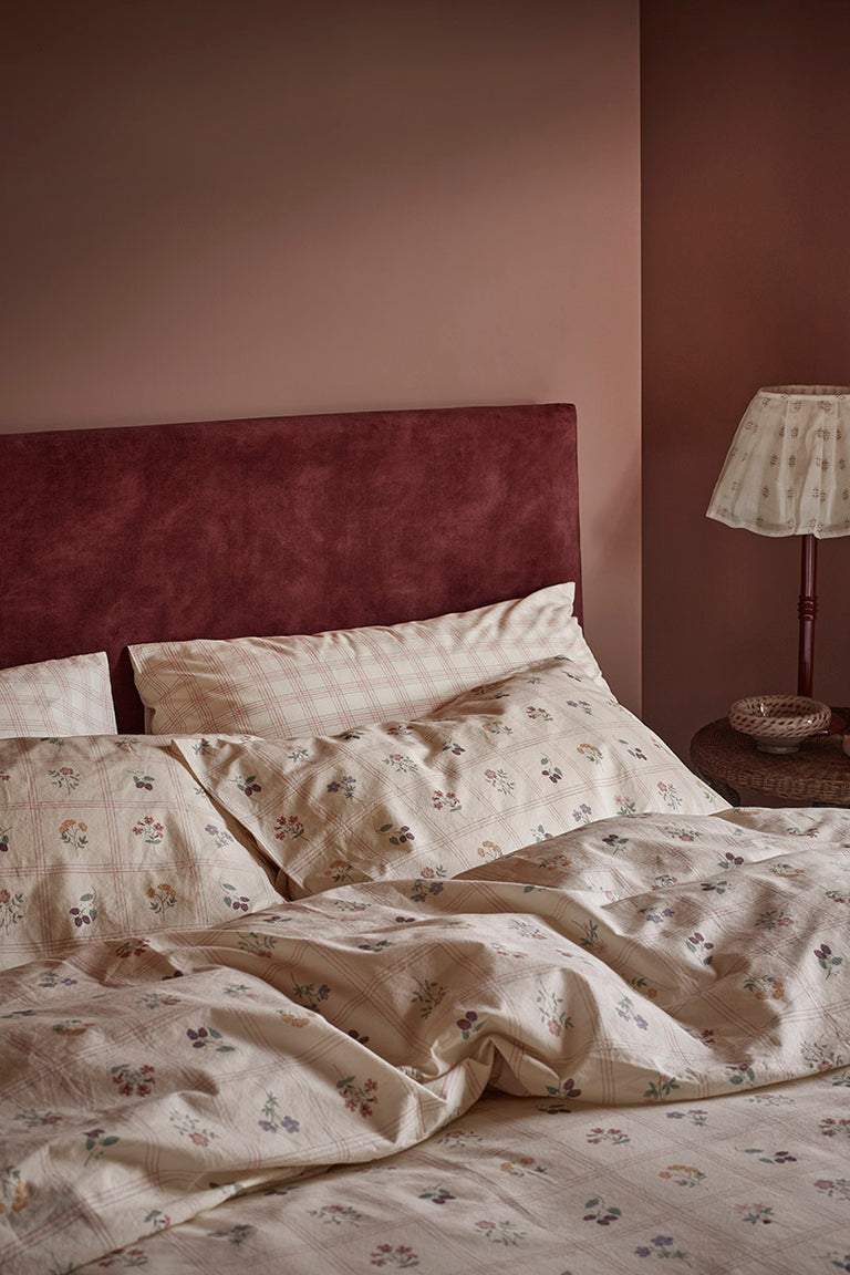 Mindful Cream Hedgerow bedding