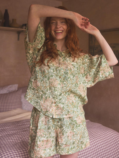 Soft Sage Honeysuckle Linen Women’s Pyjama Shorts Set - alternate image