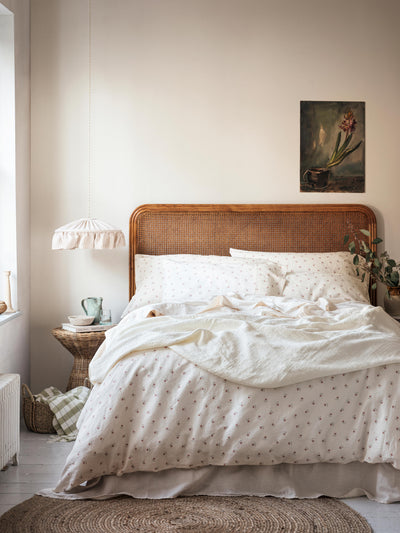 Pearl Posy Bud Linen Blend Duvet Cover